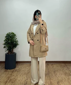 مانتو کتی شانتون با قد بلندتر(ایراد دار)