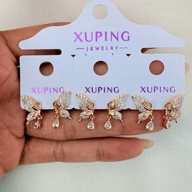 گوشواره پروانه برجسته نگین‌دار ژوپینگ