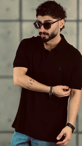 تی‌شرت یقه دار جودون