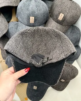 کلاه نقاب‌دار