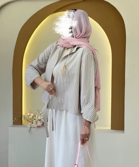مانتو شومیزگره‌ای