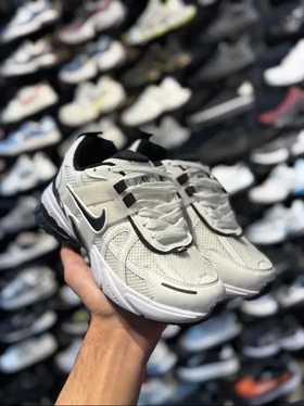 کتانی زنانه V2Kسفید بغل مشکی