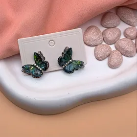 گوشواره پروانه مجیک