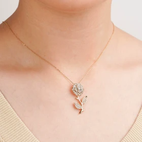 پلاک گل رز فول نگین جواهری رنگ طلایی برند ژوپینگ