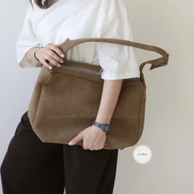 کیف زنانه بزرگ مدل رایلی جیر