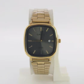 ساعت مچی مردانه کاسیو اولدمانی Casio با موتور کوارتز و تاریخ دار