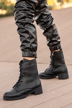 بوت و نیم بوت زنانه bouis