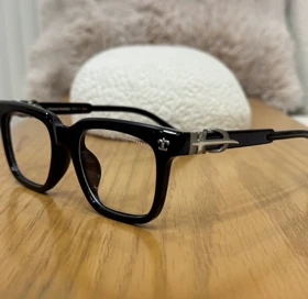 عینک ترند کروم هارتز کد 180099 CHROME HEARTS