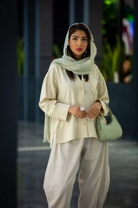 مانتو بابوس خطی ZARA