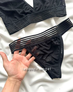ست نیم‌تنه و شورت توری