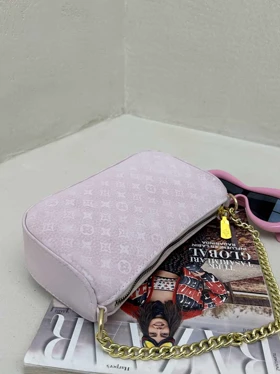 کیف ساده LV