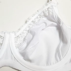 سوتین برند لین فنردار کد 606 سفید