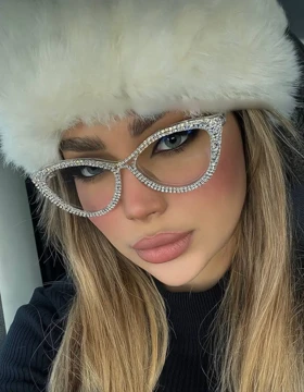 عینک زنانه نگین‌دار بلوکات