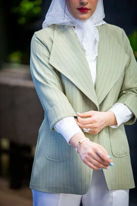 مانتو مازراتی دیپلمات مهگل