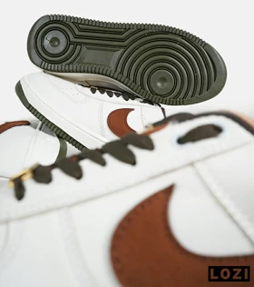 کفش مردانه و زنانه سفید قهوه ای NIKE AIR FORCE مدل 7418