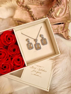 نیمست جواهری پینترستی