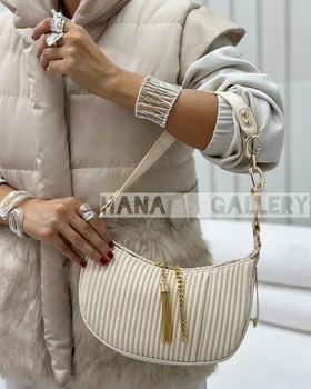 کیف دوشی هلالی