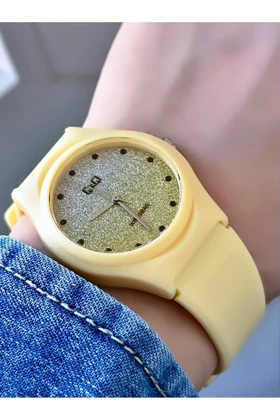 ساعت زنانه qandq