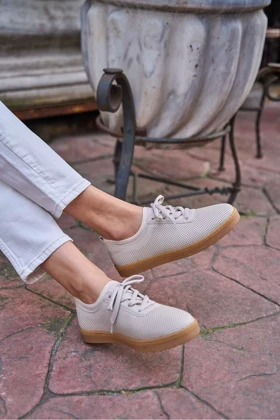 کتانی زنانه madamra madamra