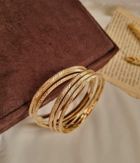 النگو طلاروس پوست ماری تراش