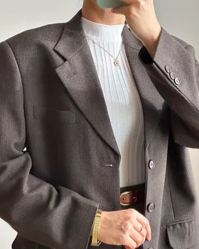 کت طرح‌دار پشمی