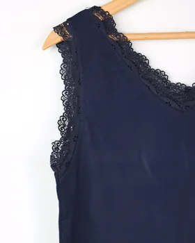 تاپ یقه هفت توردار زنانه 0341