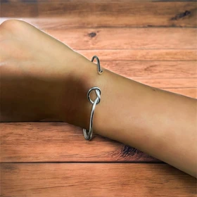 بنگل زنانه ساده گره‌ای کد 3332035