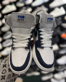 کتانی ساق‌دار جردن وان سرمه ای آبی