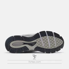 کتانی نیوبالانس 990 ورژن 4