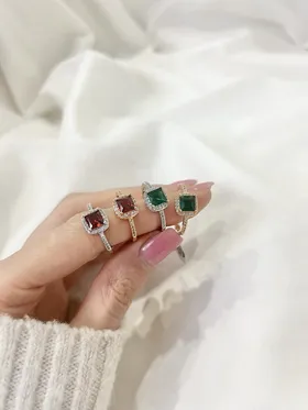 انگشتر طرح جواهر