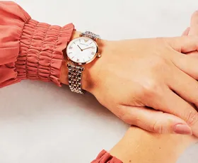 ساعت مچی زنانه امپریو آرمانی Emporio armani اورجینال مدل AR1683