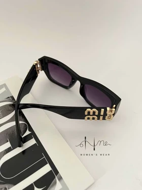 عینک MIU MIU