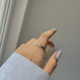 انگشتر گربه آغوش