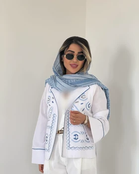مانتو لینن