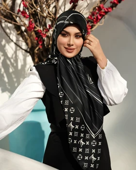 روسری دست دوز مجلسی ابریشم