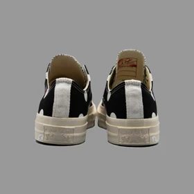 کانورس آل استار پلی خال‌خالی مشکی ساق کوتاه Converse All Star Cdg Play Black Polka Dot Lowtop