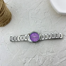 ساعت مچی زنانه طرح کاسیو با صفحه بنفش شیک