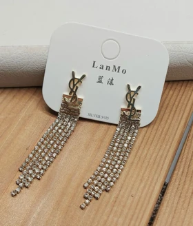 گوشواره زنانه YSL آویزنگینی فانتزی رنگ گلد