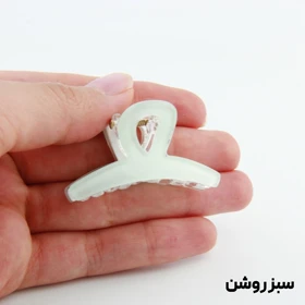 کلیپس دخترانه مدل پیچی طرح شیشه ای (سبز کم رنگ)