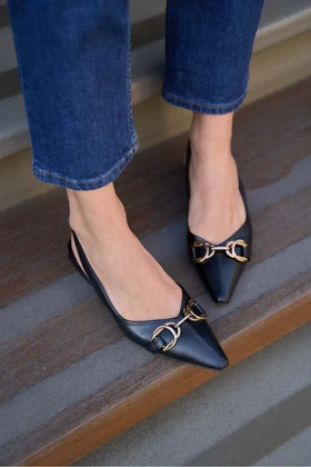 کالج زنانه madamra madamra