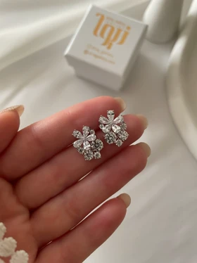 گوشواره های طرح جواهر میخی ژوپینگ