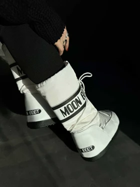 بوت MOON BOOT