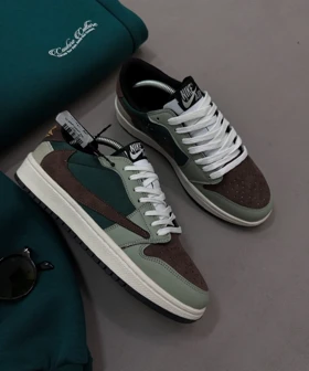 کتانی مردانه تراویس اسکات