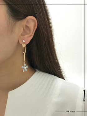 گوشواره آویزی گل تابه‌تا