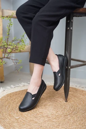 کفش طبی زنانه یونا