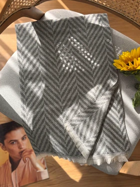 شال موهر والریا