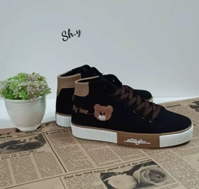 کتانی ساق‌دار خرسی