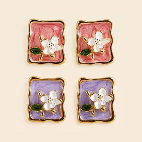گوشواره میناکاری طرح شکوفه کد M01