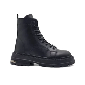 بوت مردانه مدل برشکا BERESHKA زیپ‌دار چرم رنگ مشکی کد EF207