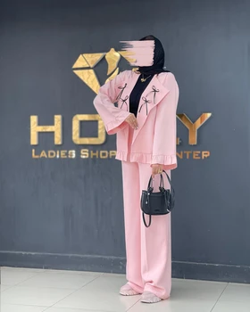 کت و شلوار کرپ‌مازاراتی